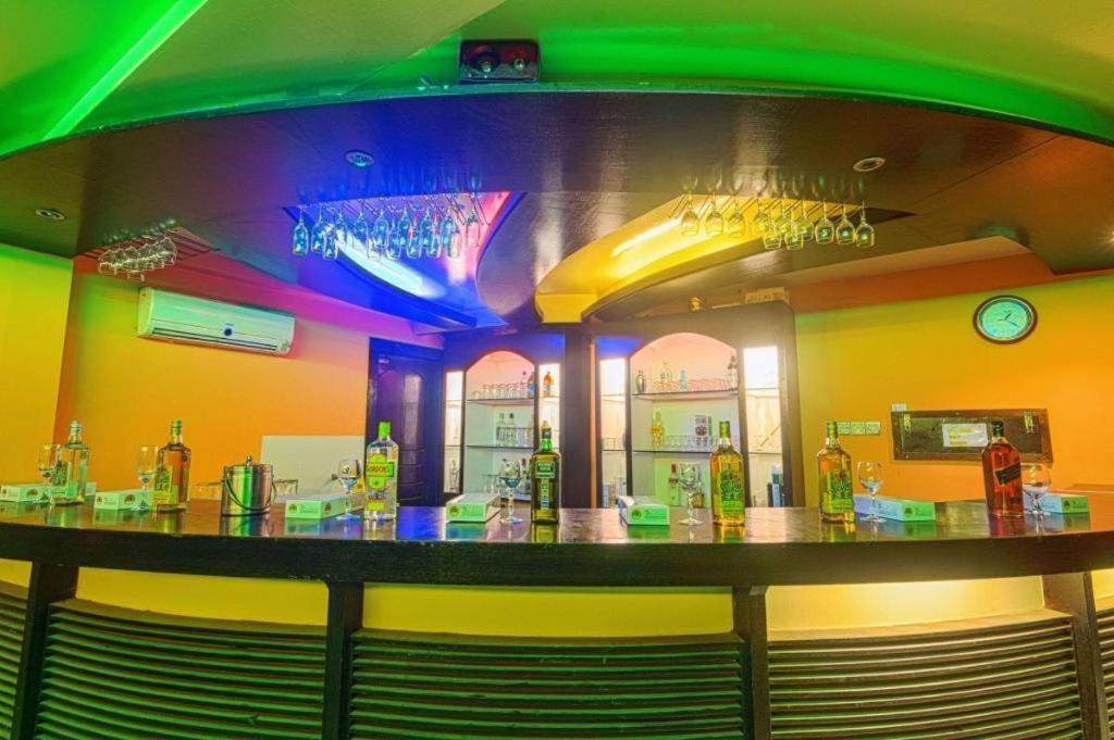 Hotel Sea Crown Cox's Bazar Bagian luar foto
