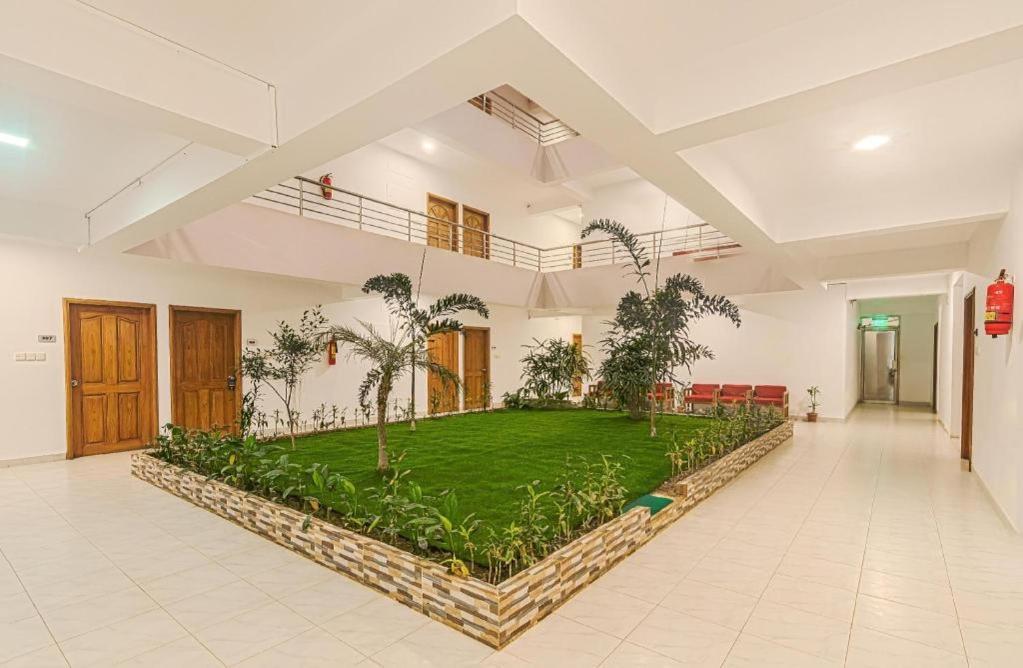 Hotel Sea Crown Cox's Bazar Bagian luar foto
