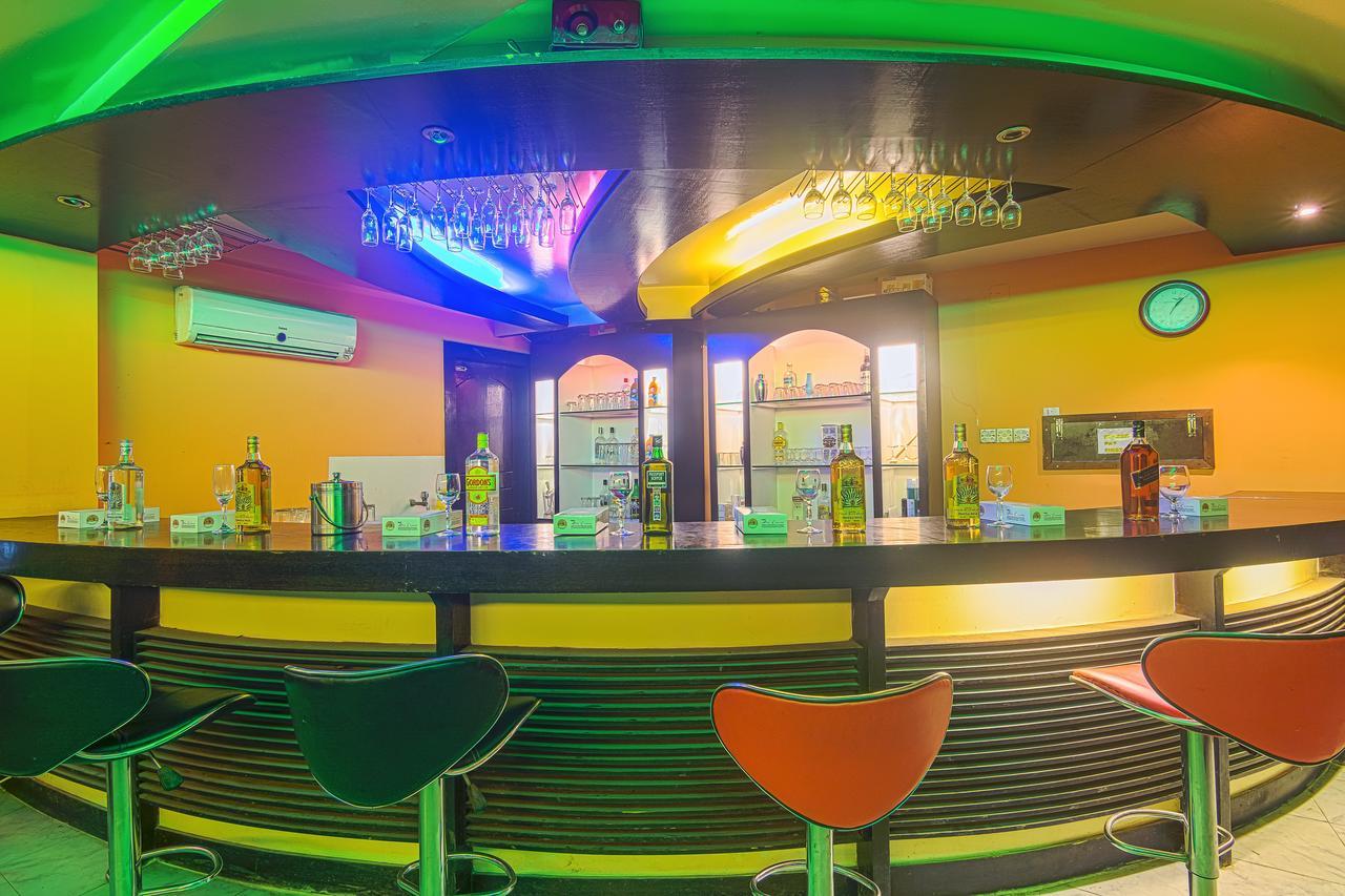 Hotel Sea Crown Cox's Bazar Bagian luar foto